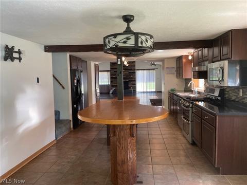 7402 Sanborn Rd, Ashtabula, OH 44004 photo 4