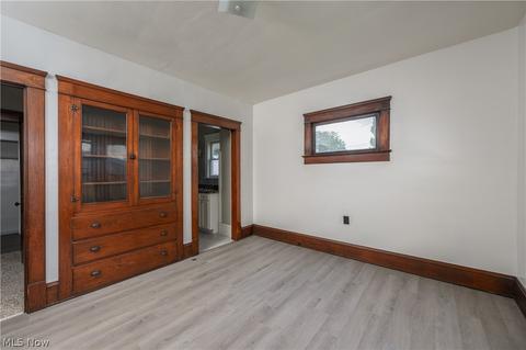 1125 N Walnut St, Dover, OH 44622 photo 9