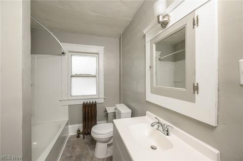 1125 N Walnut St, Dover, OH 44622 photo 21