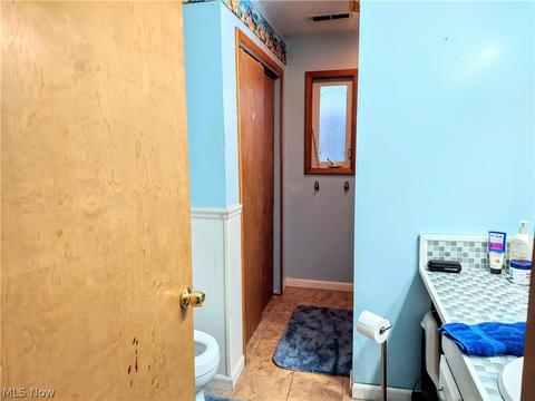 93 E Interstate St, Bedford, OH 44146 photo 14