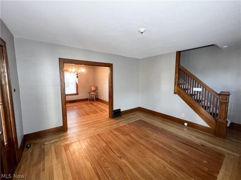 152 Creed St, Struthers, OH 44471 photo 3