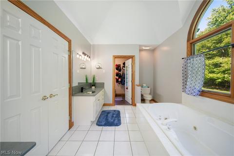 9437 Ravenna Rd, Chardon, OH 44024 photo 13