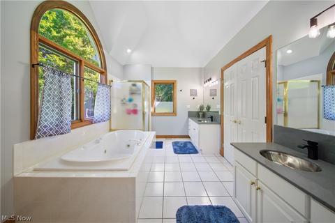 9437 Ravenna Rd, Chardon, OH 44024 photo 12