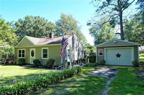 1815 Perth Rd, Madison, OH 44057 photo 6