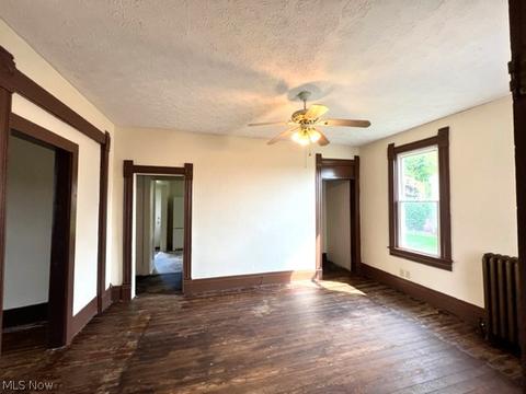 806 N 3rd St, Dennison, OH 44621 photo 2