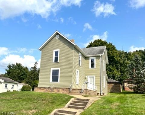 806 N 3rd St, Dennison, OH 44621 photo 1