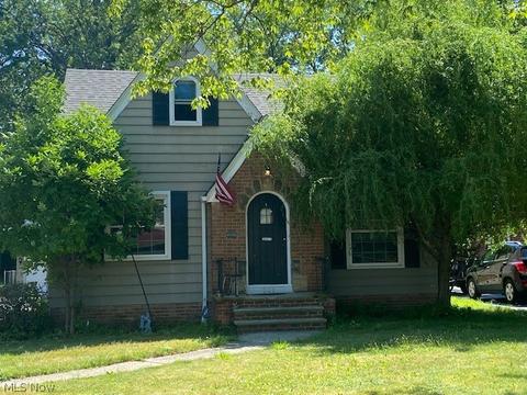 281 E 266th St, Euclid, OH 44132 photo 1