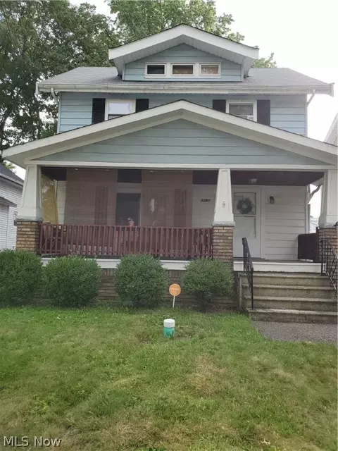 3291 W 129th St, Cleveland, OH 44111