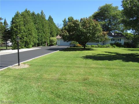 7640 Jefferson Rd, Ashtabula, OH 44004 photo 2