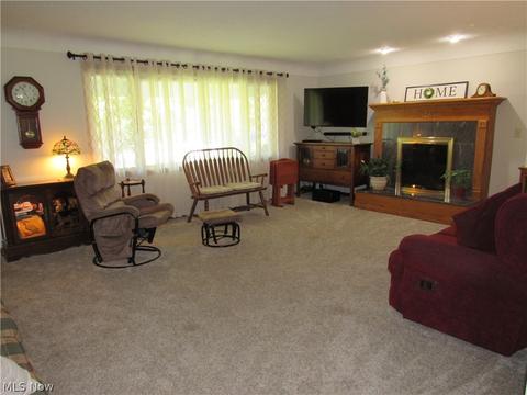 7640 Jefferson Rd, Ashtabula, OH 44004 photo 9
