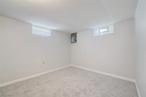 608 High St, Elyria, OH 44035 photo 17