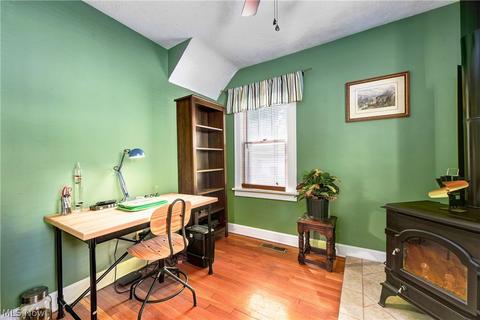 129 Baker St, Berea, OH 44017 photo 16
