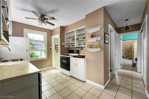 129 Baker St, Berea, OH 44017 photo 12