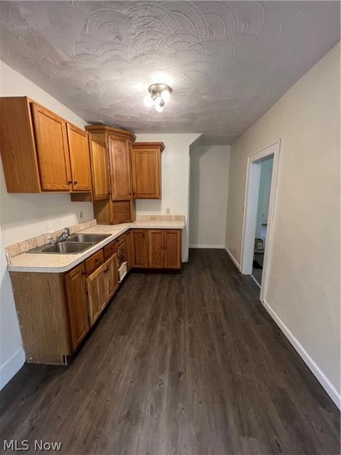 456 Evers St, Akron, OH 44310 photo 6