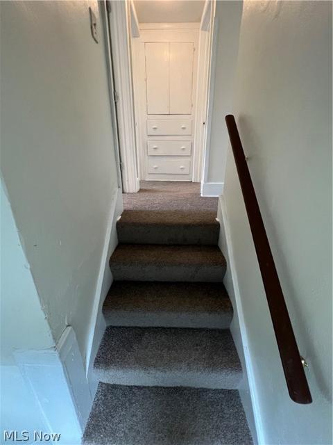 456 Evers St, Akron, OH 44310 photo 9