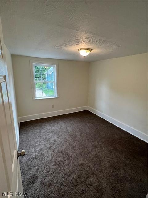 456 Evers St, Akron, OH 44310 photo 12