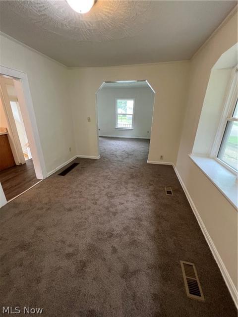 456 Evers St, Akron, OH 44310 photo 4