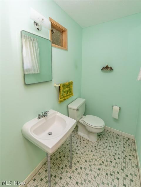 11085 Johnson Dr, Parma, OH 44130 photo 17