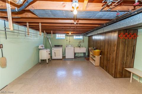 11085 Johnson Dr, Parma, OH 44130 photo 24