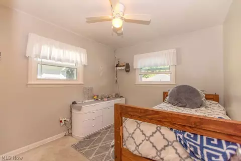 9516 Biddulph Rd, Brooklyn, OH 44144 photo 12