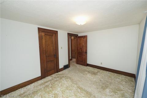 642 Lucille Ave, Akron, OH 44310 photo 14