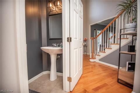 183 Millstream Ct, Copley, OH 44321 photo 10
