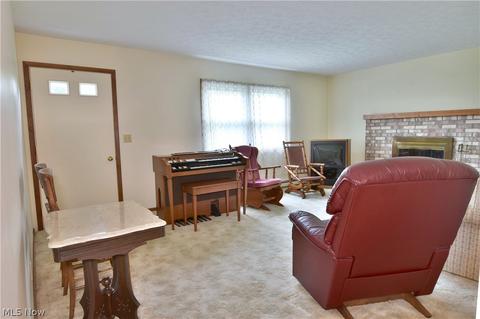 5995 Everett Hull Rd, Fowler, OH 44418 photo 4