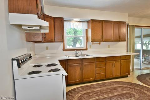5995 Everett Hull Rd, Fowler, OH 44418 photo 11