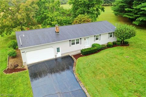 5995 Everett Hull Rd, Fowler, OH 44418 photo 2