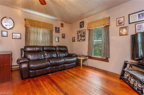 7898 Murray Ridge Rd, Elyria, OH 44035 photo 4