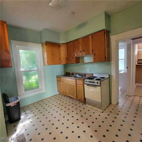 5531 Washington Ave, Ashtabula, OH 44004 photo 16