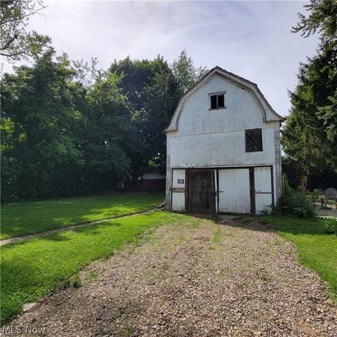 5531 Washington Ave, Ashtabula, OH 44004 photo 6