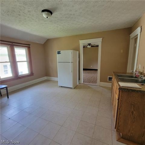5531 Washington Ave, Ashtabula, OH 44004 photo 13
