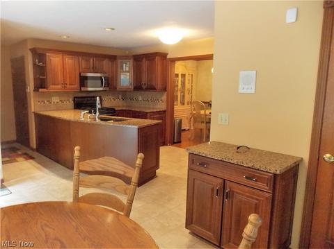 4897 Pheasant, Lorain, OH 44053 photo 6