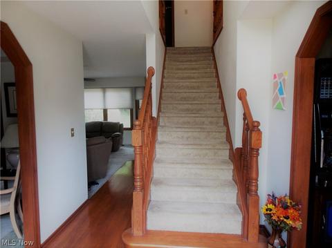 4897 Pheasant, Lorain, OH 44053 photo 2