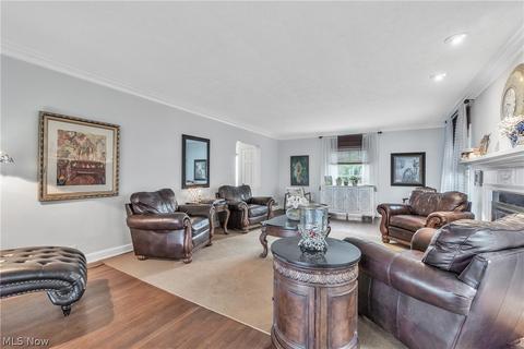 2503 Walnut Blvd, Ashtabula, OH 44004 photo 4