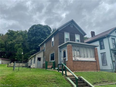 630 N 3rd St, Dennison, OH 44621 photo 1
