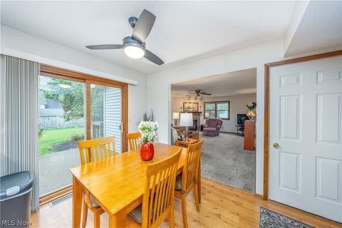 709 Kent Cir, Elyria, OH 44035 photo 13