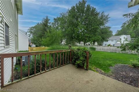 709 Kent Cir, Elyria, OH 44035 photo 32