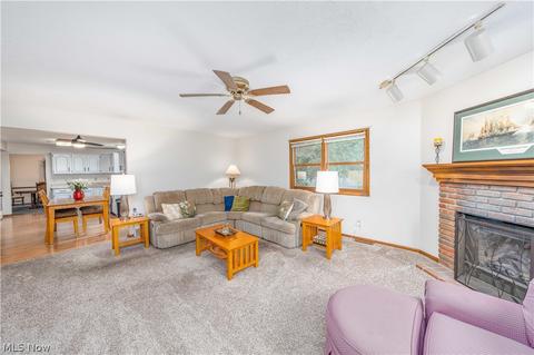 709 Kent Cir, Elyria, OH 44035 photo 15