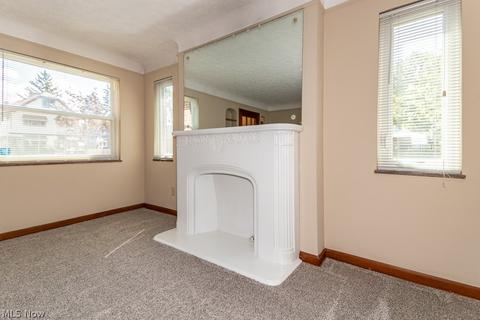 838 E 237th St, Euclid, OH 44123 photo 7