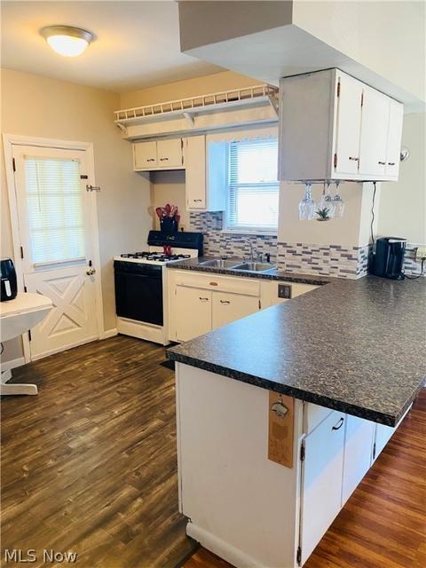 375 Maplewood Ave, Struthers, OH 44471 photo 6
