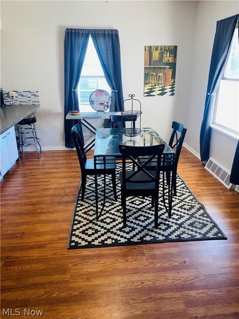 375 Maplewood Ave, Struthers, OH 44471 photo 8