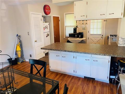 375 Maplewood Ave, Struthers, OH 44471 photo 7