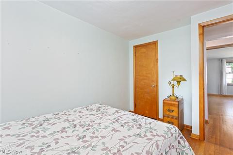 456 10th St, Elyria, OH 44035 photo 13