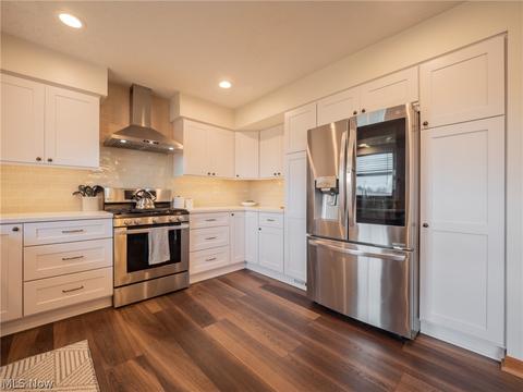 8949 Kane Rd, Wadsworth, OH 44281 photo 5