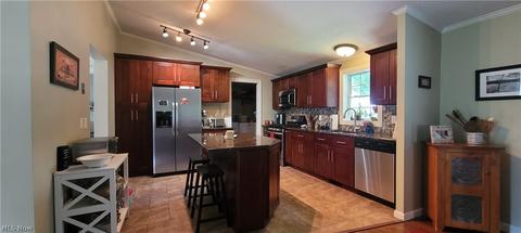 2104 Pleasantview Ave, Ashtabula, OH 44004 photo 10