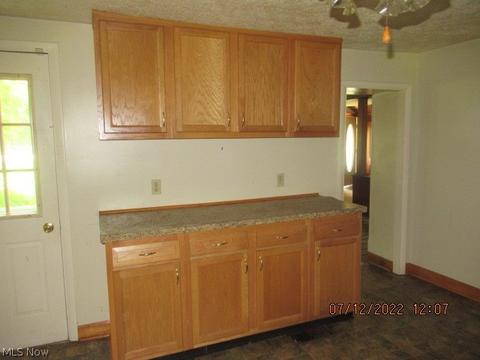 3775 E Waterloo Rd, Akron, OH 44312 photo 9