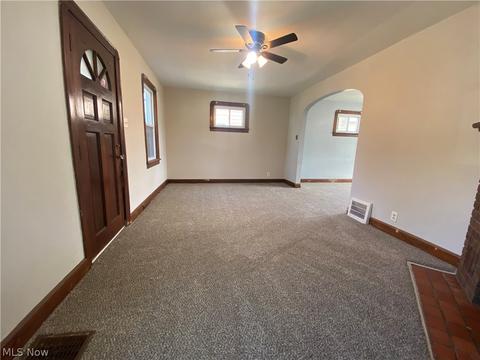 166 Spruce St, Elyria, OH 44035 photo 14