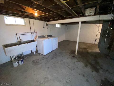 166 Spruce St, Elyria, OH 44035 photo 25